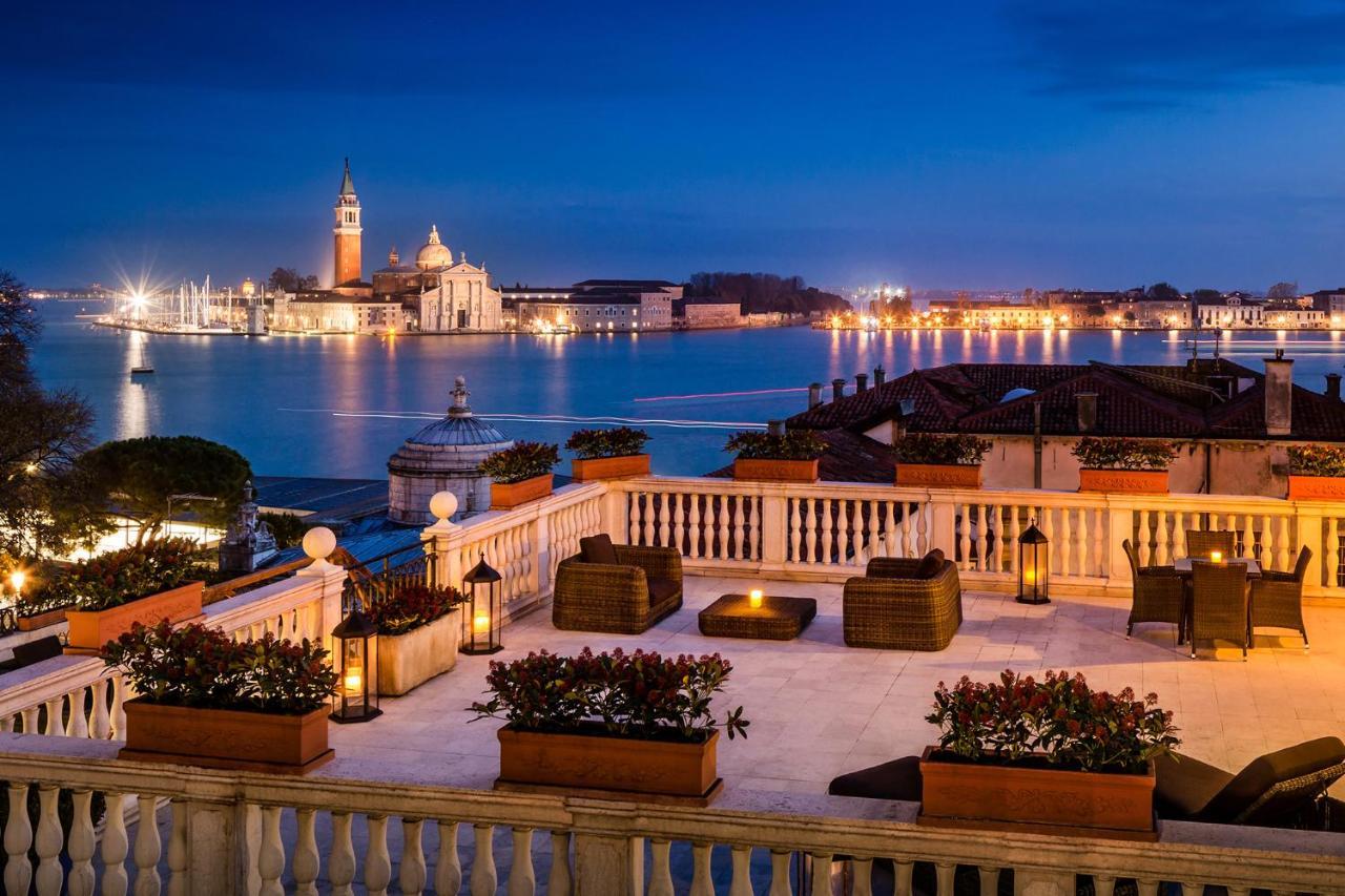 Baglioni Hotel Luna - The Leading Hotels Of The World Venezia Esterno foto The view from the hotel's rooftop