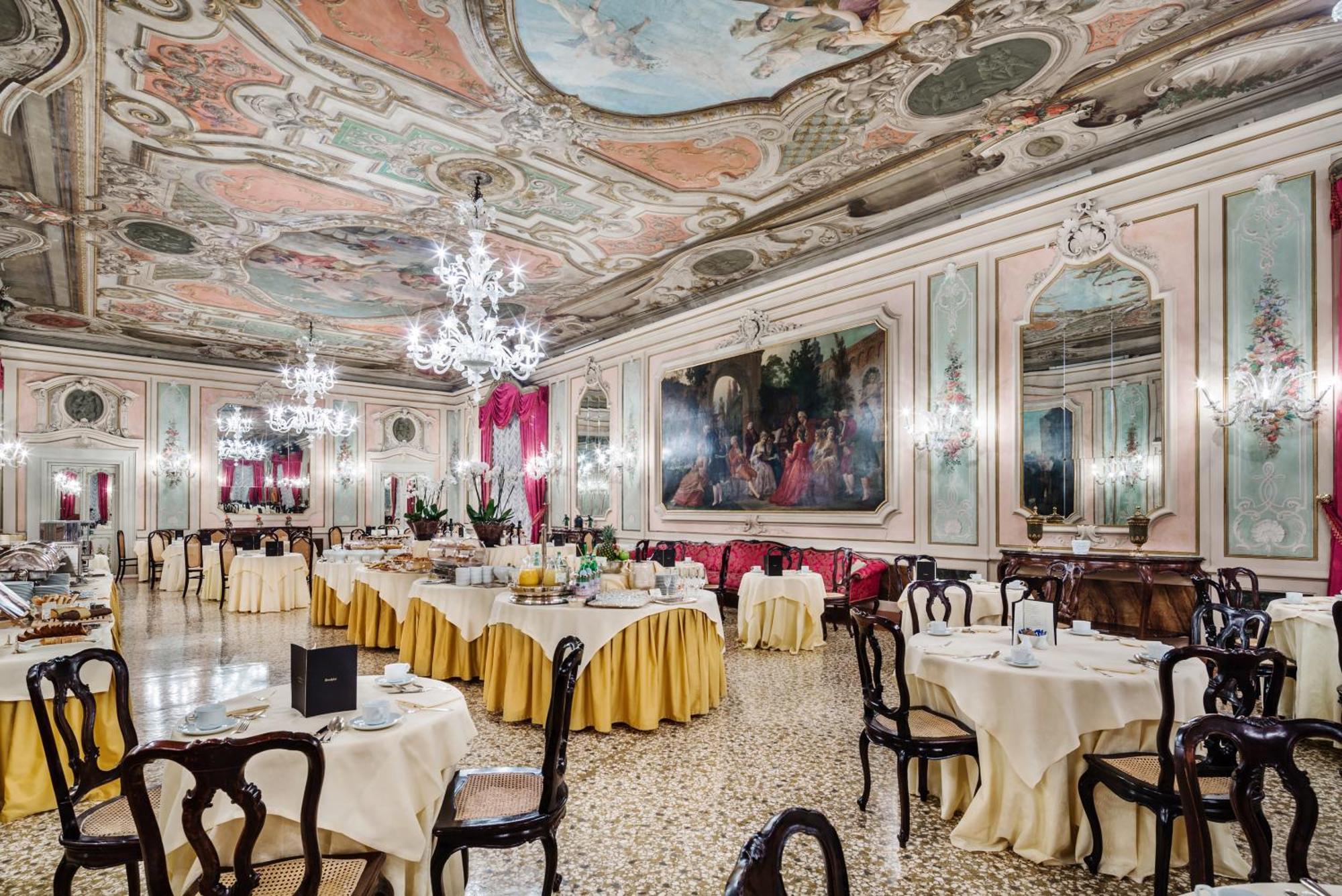 Baglioni Hotel Luna - The Leading Hotels Of The World Venezia Esterno foto The restaurant