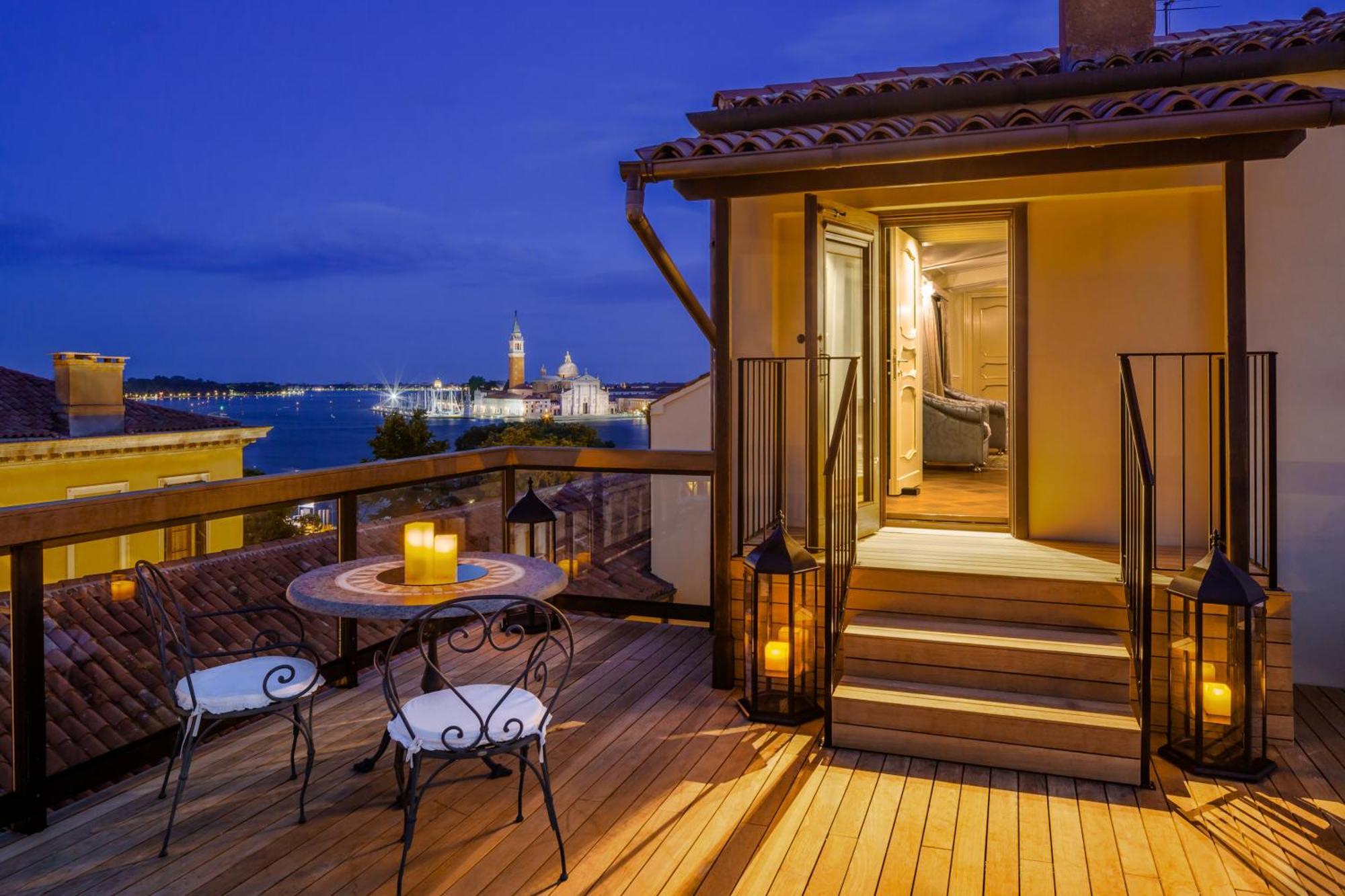 Baglioni Hotel Luna - The Leading Hotels Of The World Venezia Esterno foto Rooftop terrace